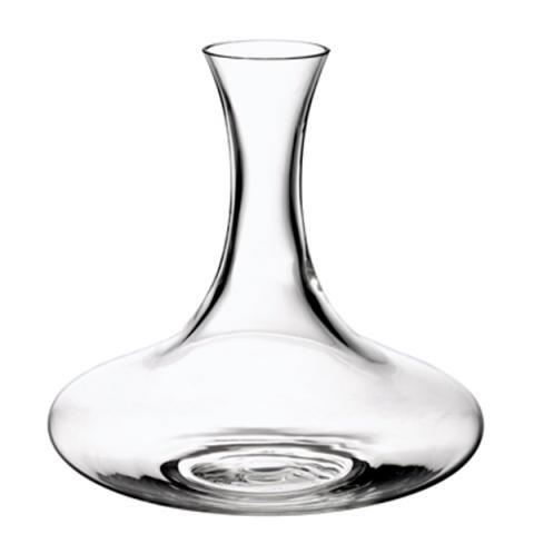 IS IT NECESSARY TO DECANT IN A CARAFE AND WHY?